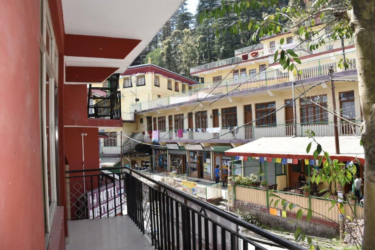 Misty Woods Hotell Dharamshala Exteriör bild